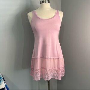 LOGO by Lori Goldstein Petite XSP Pink Knit Tiered Tank Multi-Media Lace Hem